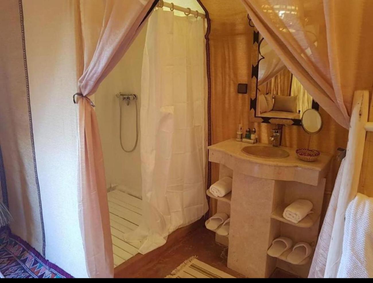 Sahara Traveling Camp Hotell Merzouga Eksteriør bilde