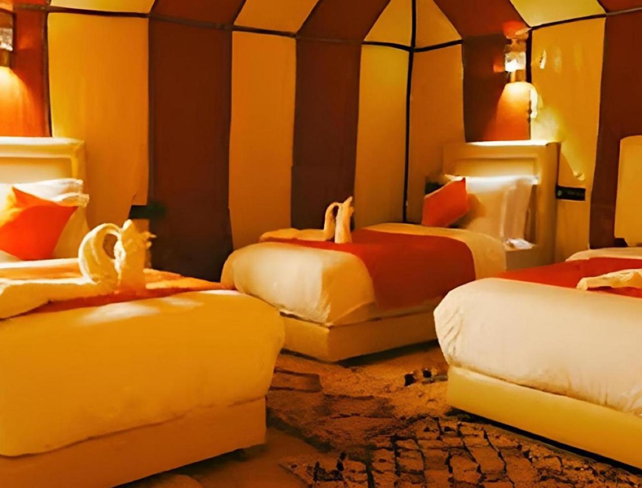 Sahara Traveling Camp Hotell Merzouga Eksteriør bilde